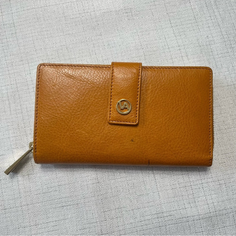 Valentina Genuine Leather Wallet Zip Around Button Multi Card Slots Italy